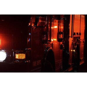 Fotografie Emergency vehicle with lights, Jesse Koering, 40 × 26.7 cm