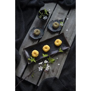 Fotografie Japanese Rice Cake, Catherine Wang, 26.7 × 40 cm