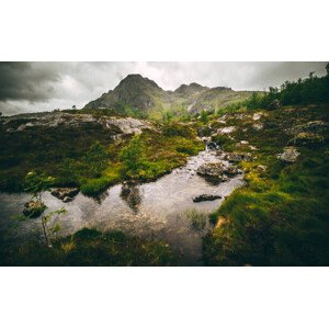 Fotografie View on lake and mountains near, alexkotlov, 40 × 26.7 cm