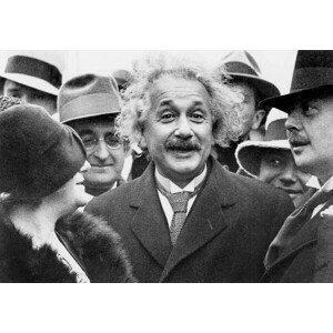 Fotografie Albert Einstein and his wife Elsa Lowenthal, Unknown photographer,, 40 × 26.7 cm