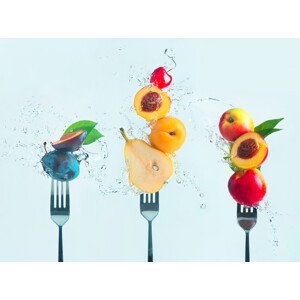 Fotografie Making fruit salad, Dina Belenko, 40 × 30 cm