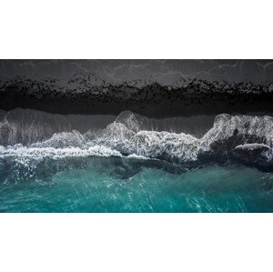 Fotografie black beach, Marcus	Hennen, 40 × 22.2 cm