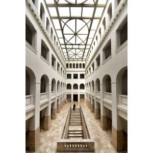 Fotografie Peter-Behrens-Bau, Renate Reichert, 26.7 × 40 cm