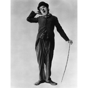 Fotografie British actor and director Charlie Chaplin in The Tramp, Hulton Archive, 30 × 40 cm